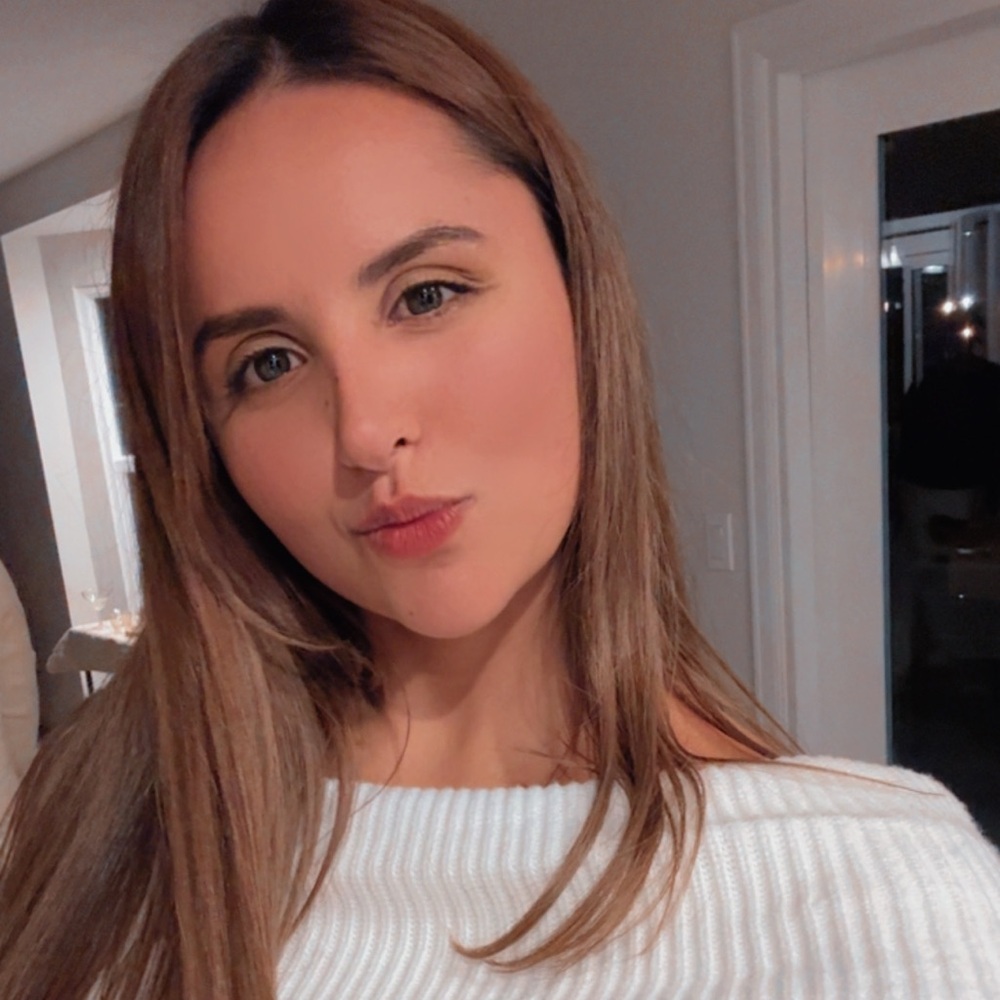 Meet your Posher, Valentina